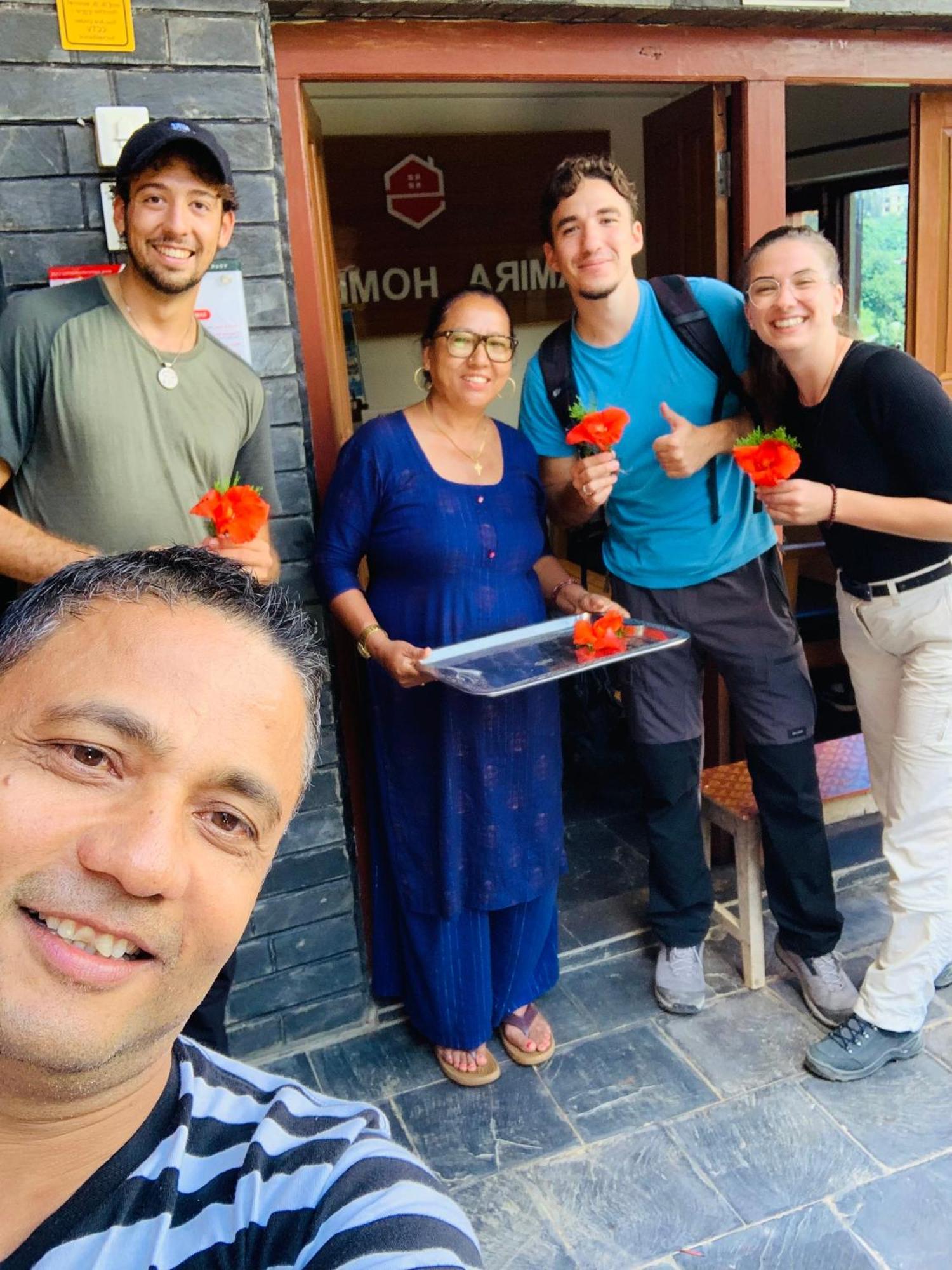 Bandipur Samira Homestay & Mountain View Restaurant エクステリア 写真