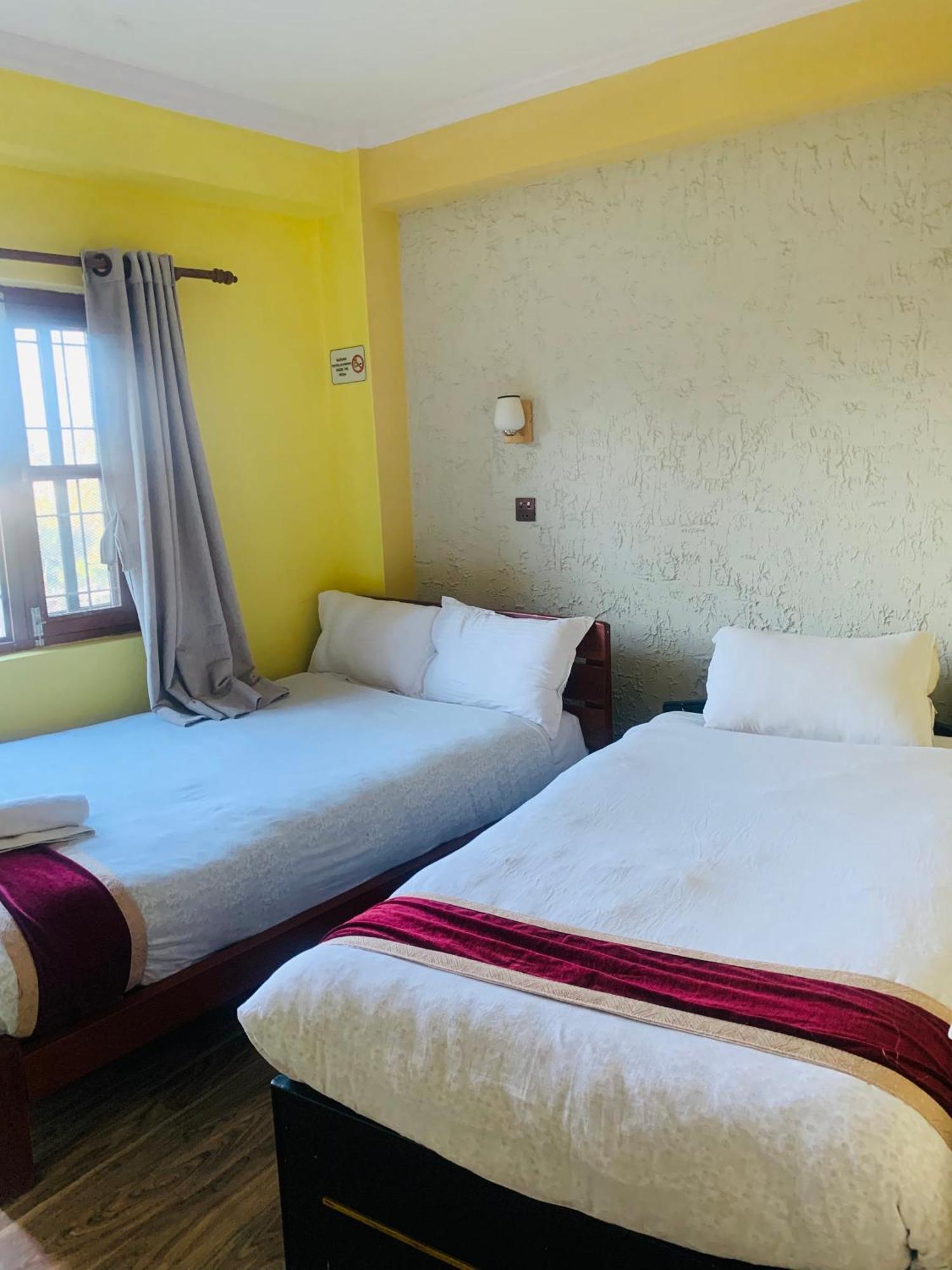 Bandipur Samira Homestay & Mountain View Restaurant エクステリア 写真